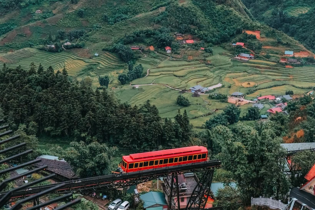Sapa, Fansipan, Tam Dao & Hanoi with Flights from Bangkok, 3 Days