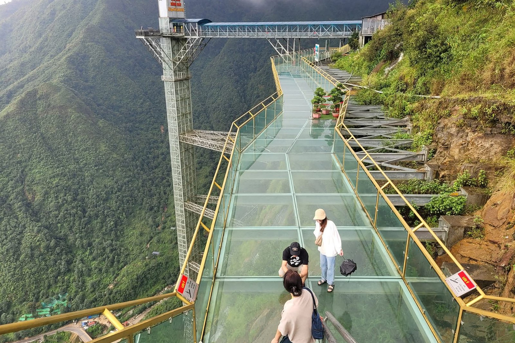 Sapa, Fansipan, Tam Dao & Hanoi with Flights from Bangkok, 3 Days
